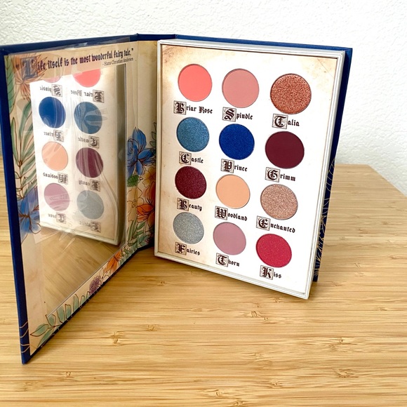 Little Briar Rose Eyeshadow Palette - Picture 2 of 4